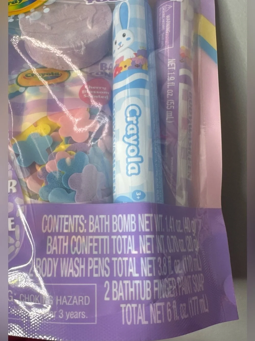 Crayola color your bath Purple themed Bath Fun Set with Multicolor Confetti Wash